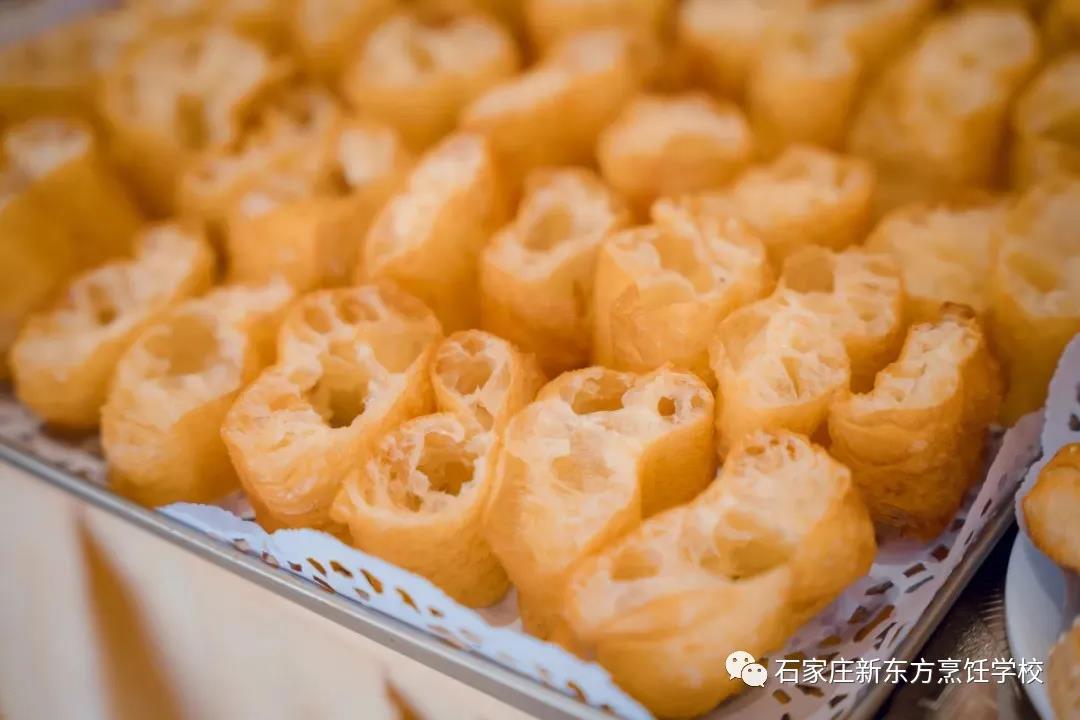 千元?jiǎng)?chuàng)業(yè)，冬季爆款餐飲小吃項(xiàng)目：無礬油條