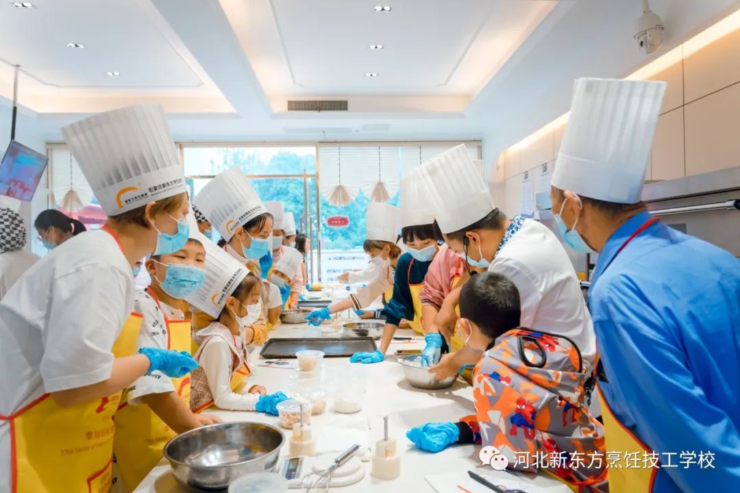五一研學(xué)游丨探秘職業(yè)教育的魅力，吃喝玩樂我買單，速來！