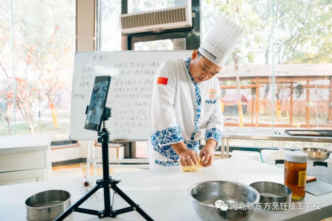【線上學(xué)習(xí)】期間，你有沒有為網(wǎng)課“拼過(guò)命”？