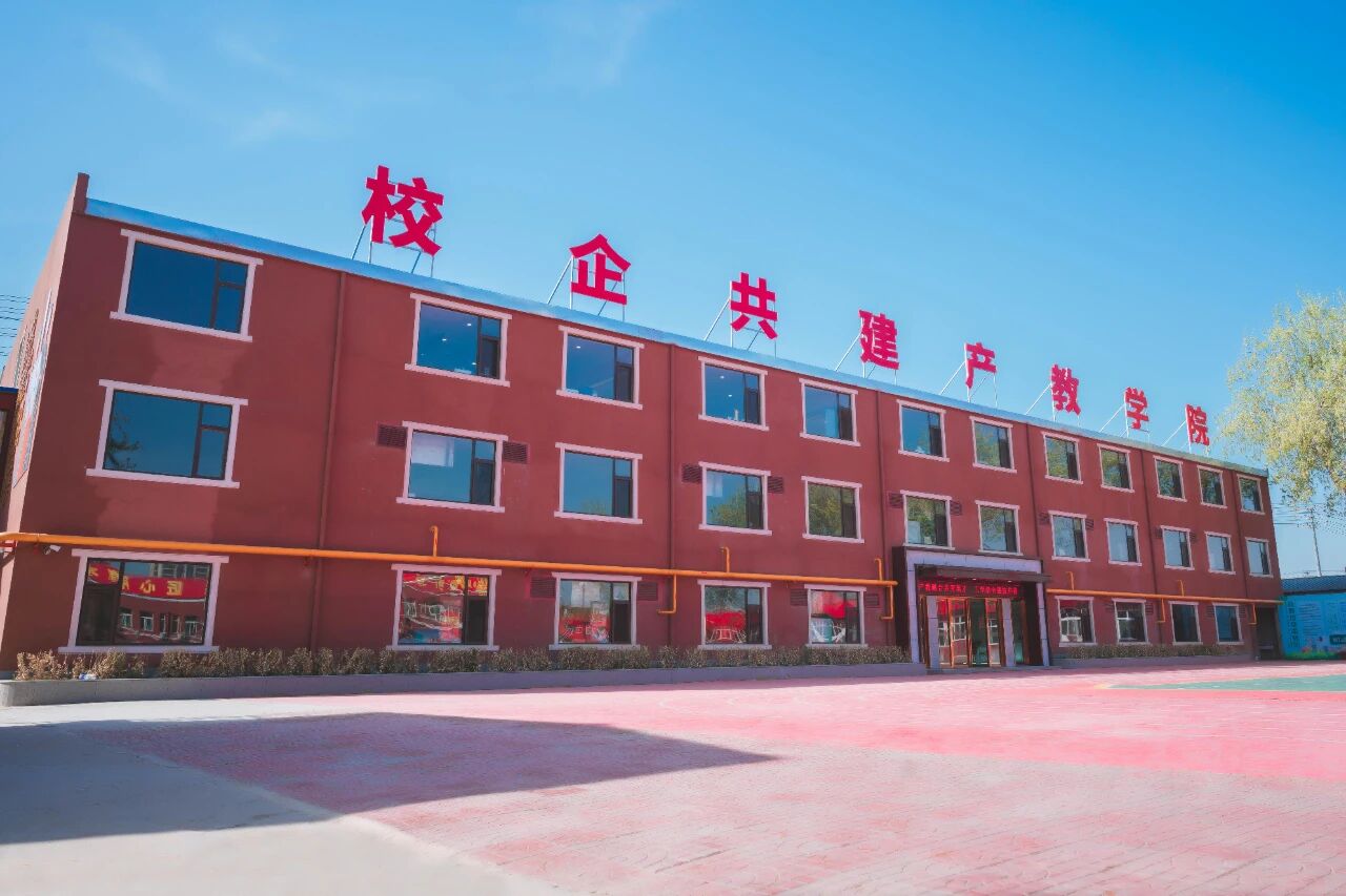 8ae0877212e9c4516b53c6aaa954ef44.jpg 8ae0877212e9c4516b53c6aaa954ef44.jpg