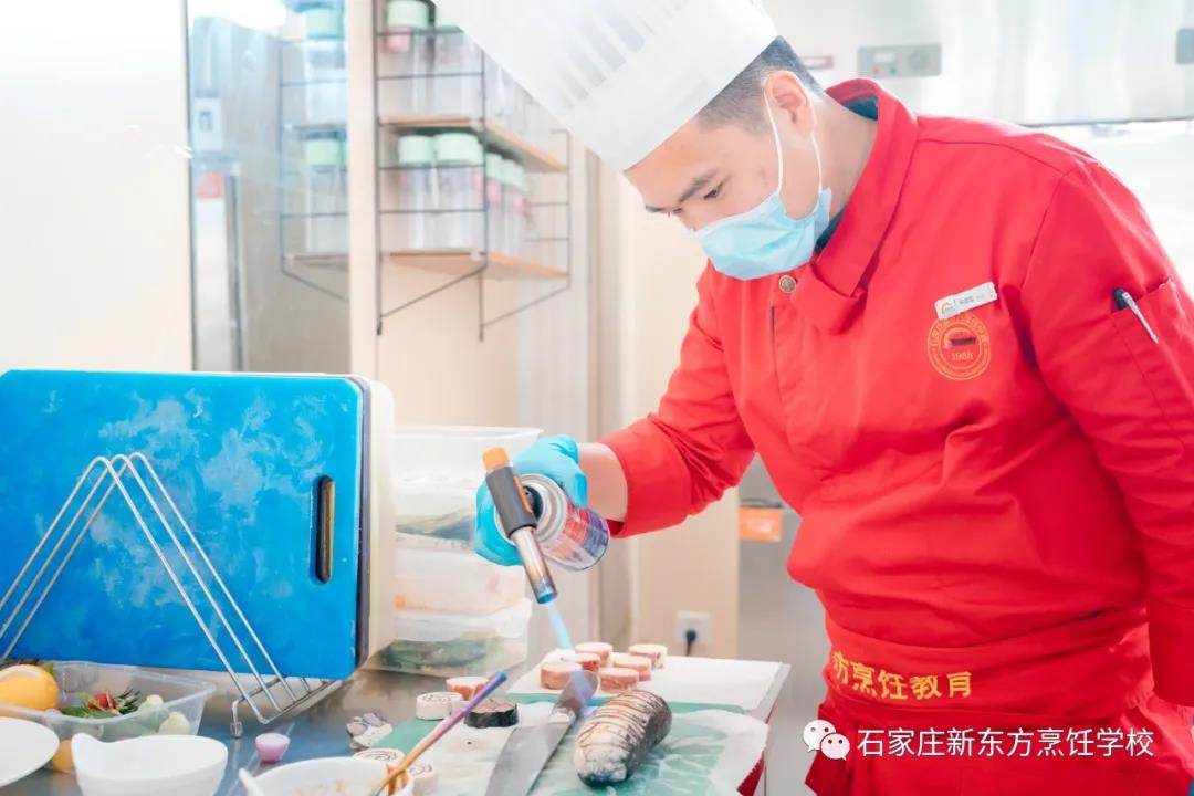 鑄技能之舟 揚發(fā)展之帆丨教師技能大比武看河北新東方師者風(fēng)范！(圖7)